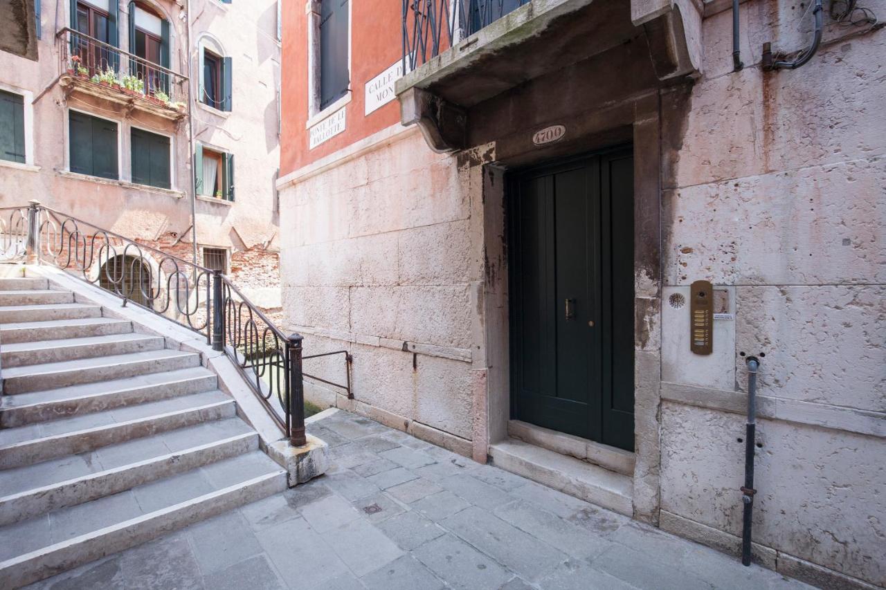 Simon' Secret Hotel Venesia Bagian luar foto
