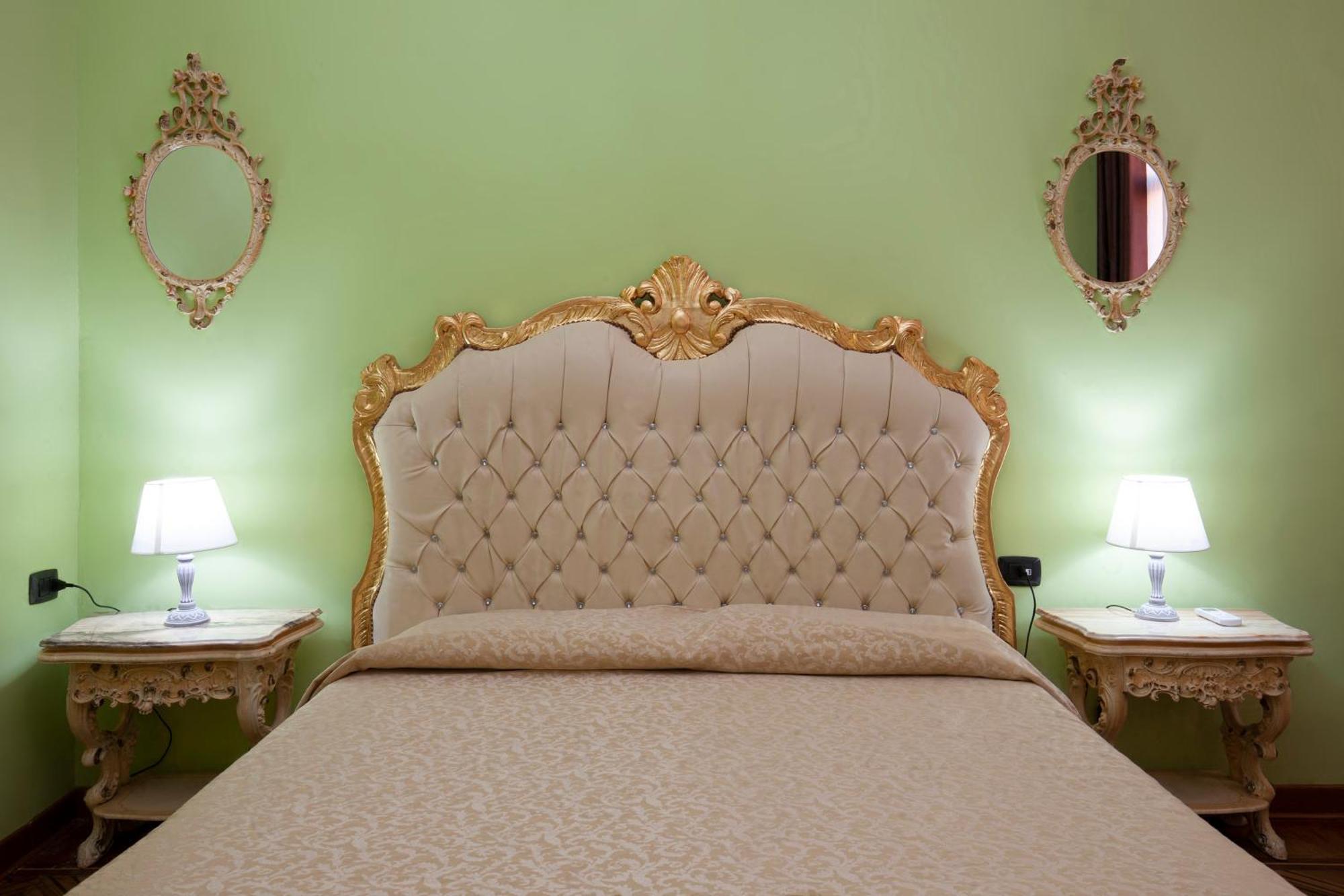 Simon' Secret Hotel Venesia Bagian luar foto